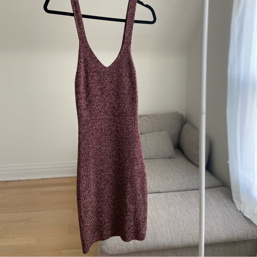 Wilfred Aritzia Marled Burgundy Red Sweater Dress in Burgundy size Medium